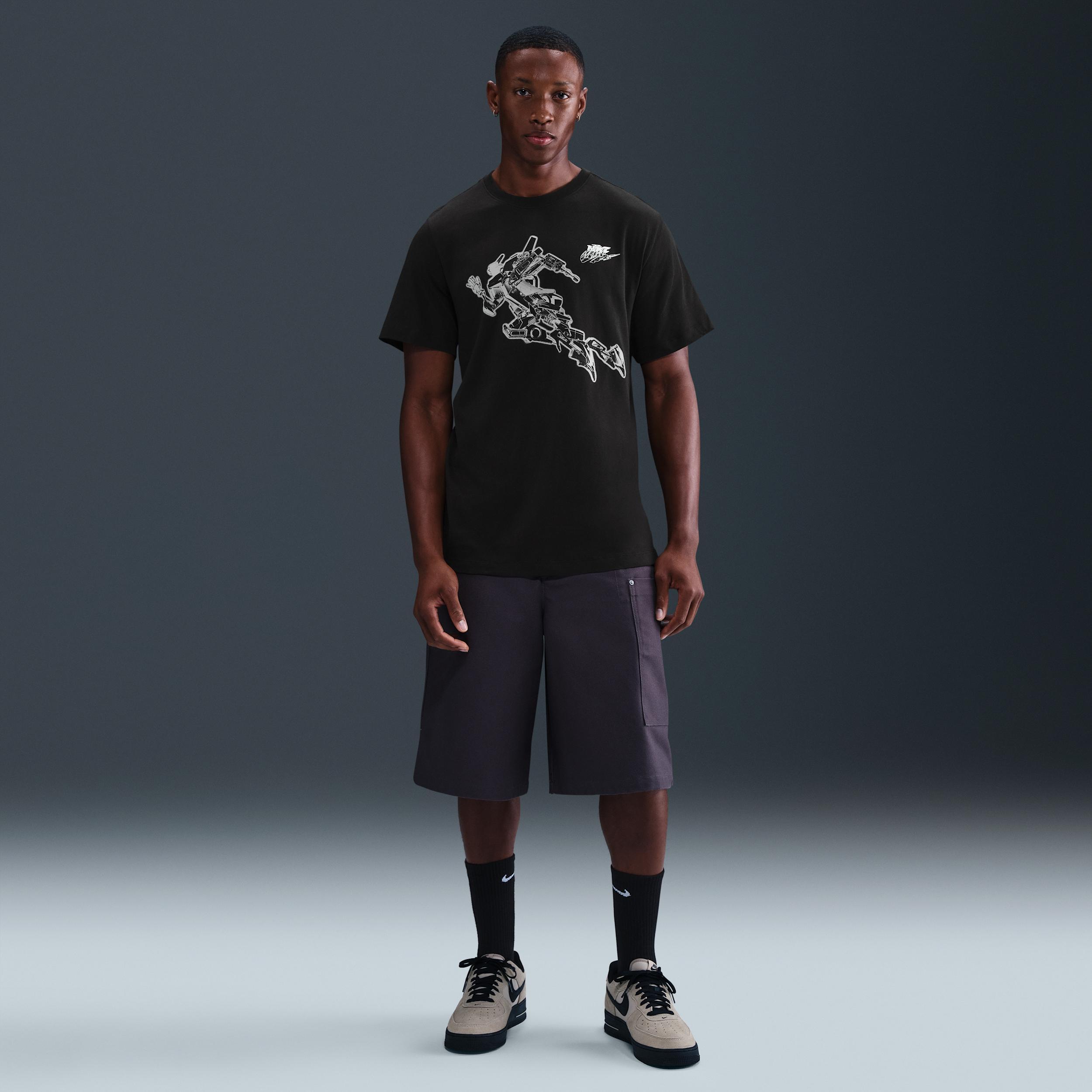 Nike Sportswear Men's T-Shirt Product Image