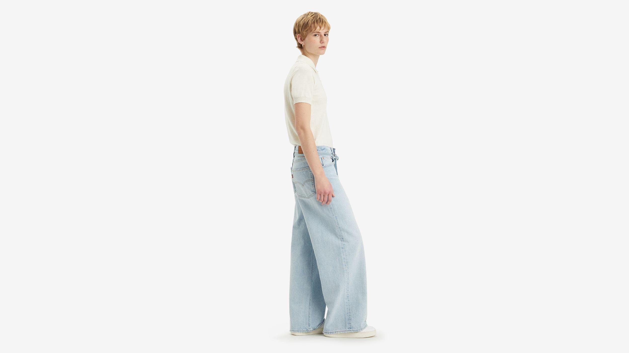 XL Straight Women's Jeans Product Image