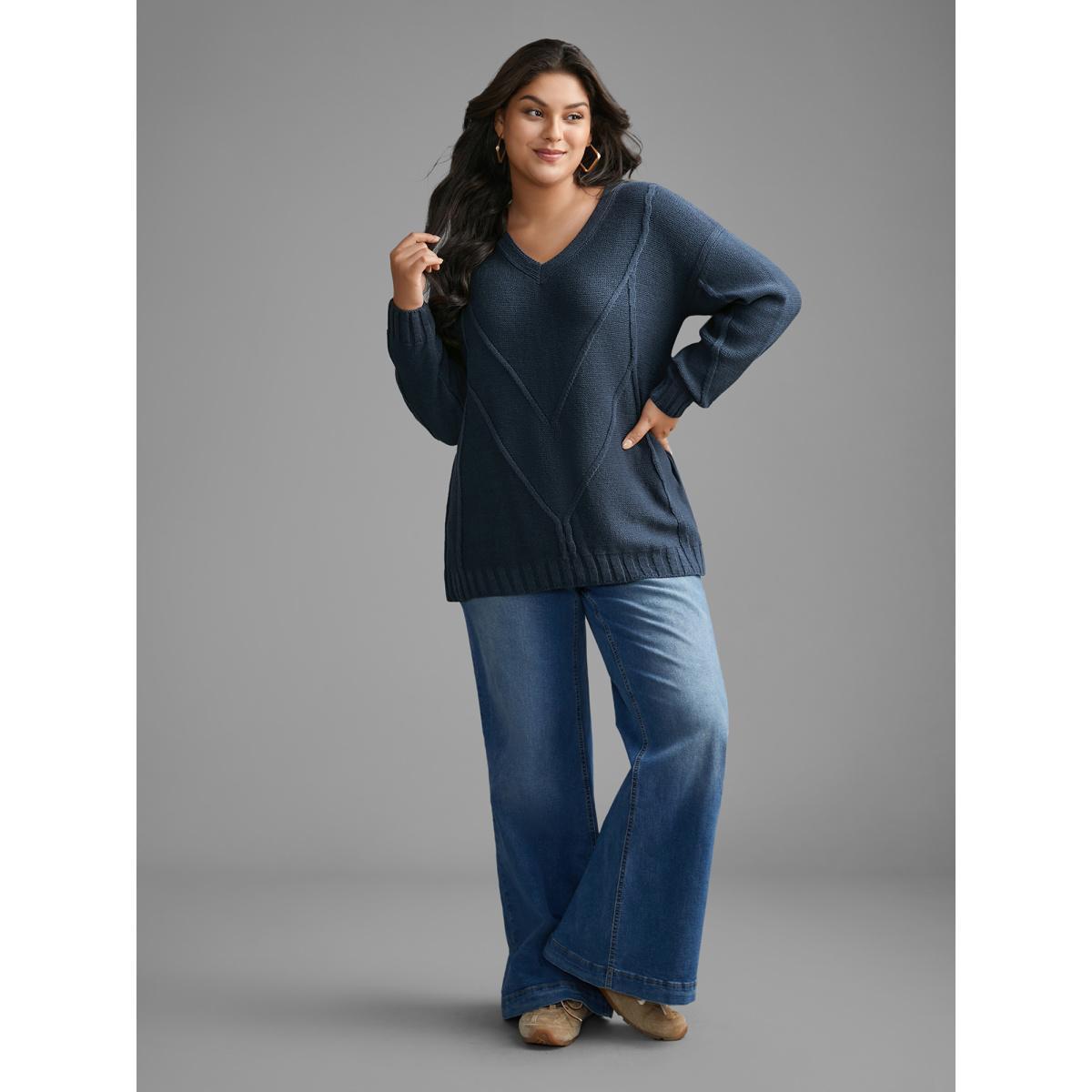 Plus Size V Neck Cable Knit Texture Pullover Midnight Women Casual Loose Long Sleeve V-neck Everyday Pullovers BloomChic 10/M Product Image