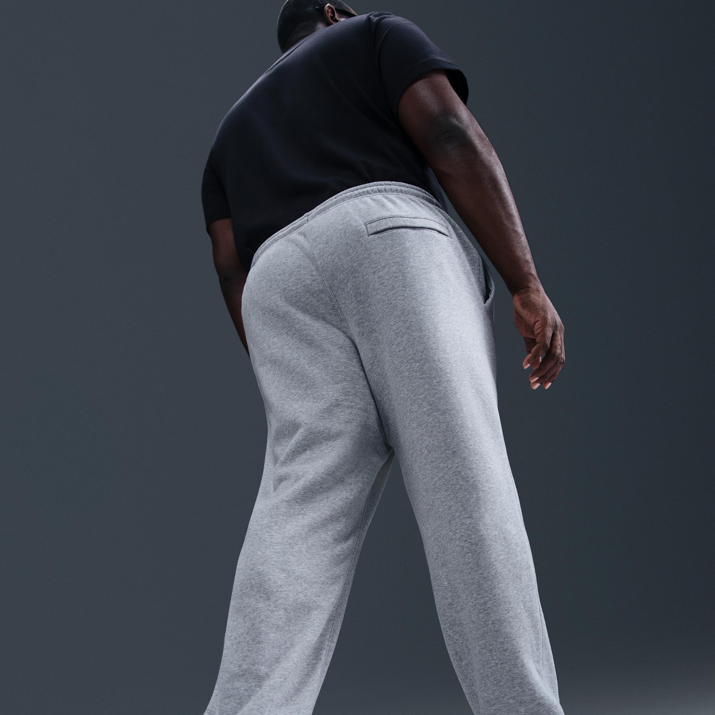 Nike Men's Club Jogger Pants Product Image