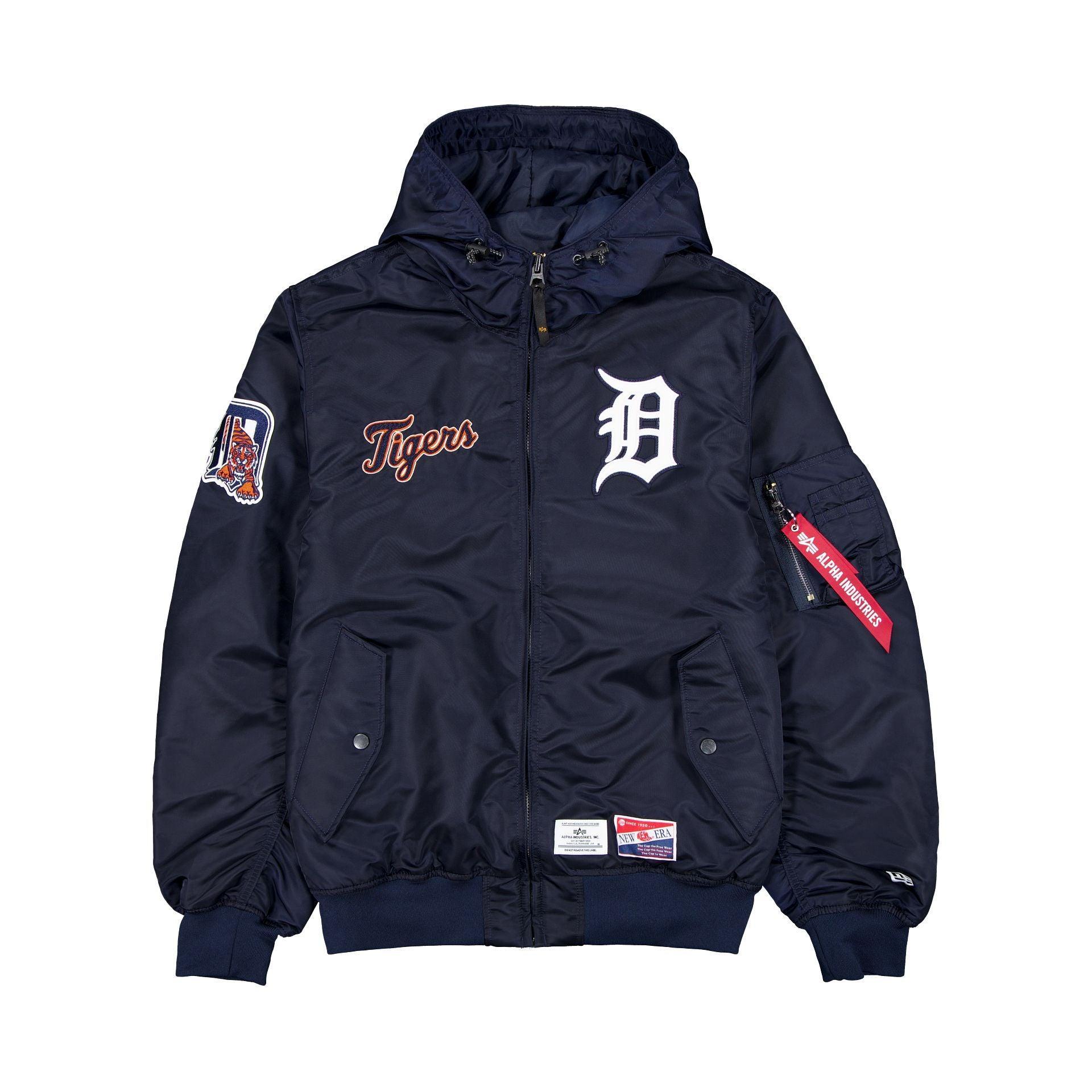 Alpha Industries x New York Yankees L-2B Hooded Bomber Jacket Brown Male Product Image