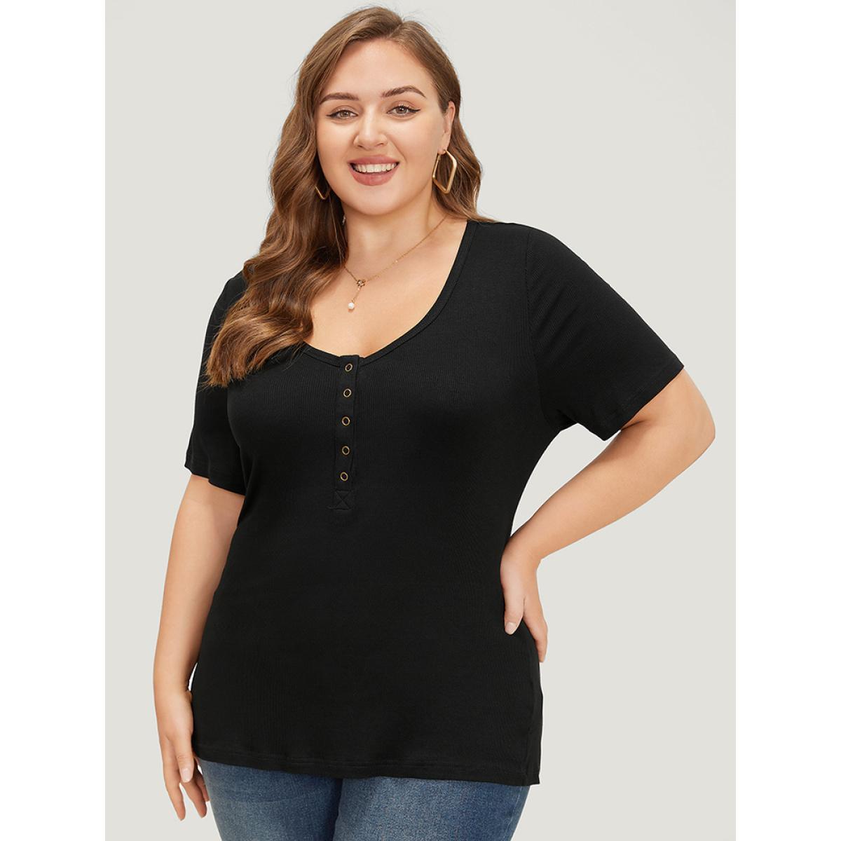 Plus Size Plain Scoop Neck Button Through Rib Knit T-shirt Black Women Casual Button Plain Scoop Neck Skinny Dailywear T-shirts BloomChic 18-20/2X Product Image