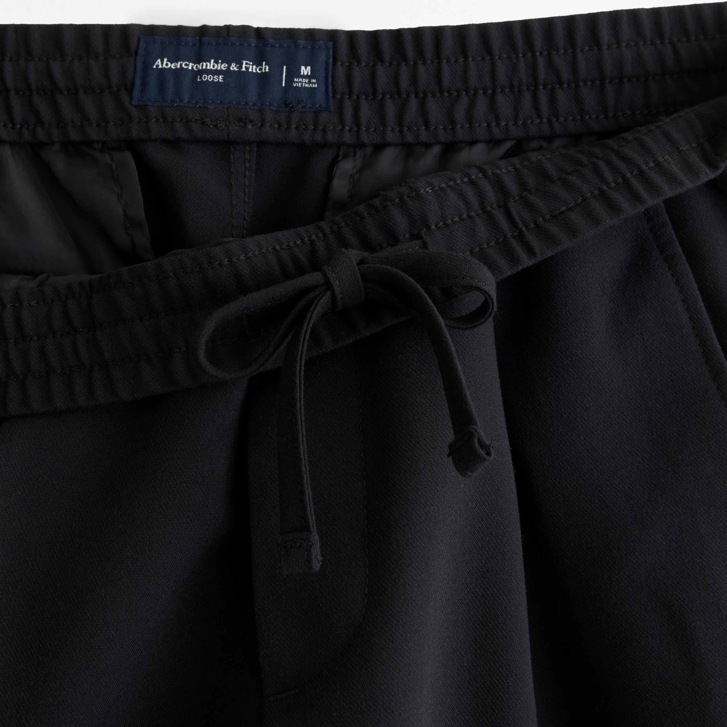 Loose Pull-On Pant Product Image