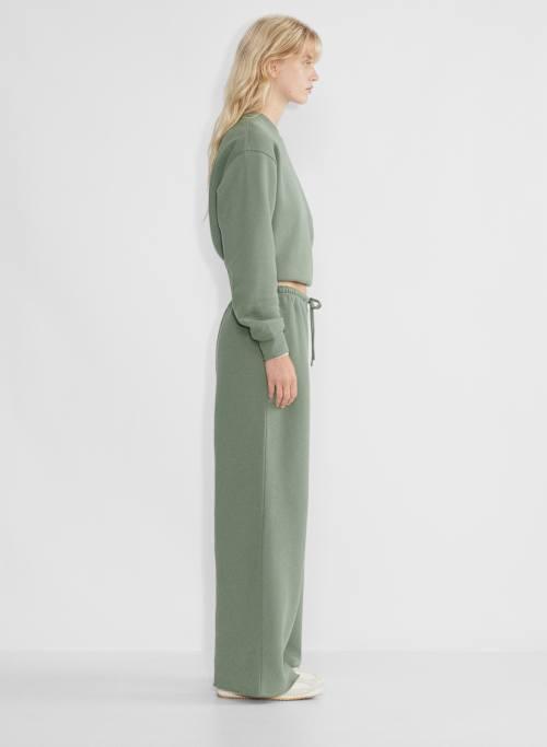 cozy fleece mega flutter™ sweatpant Product Image