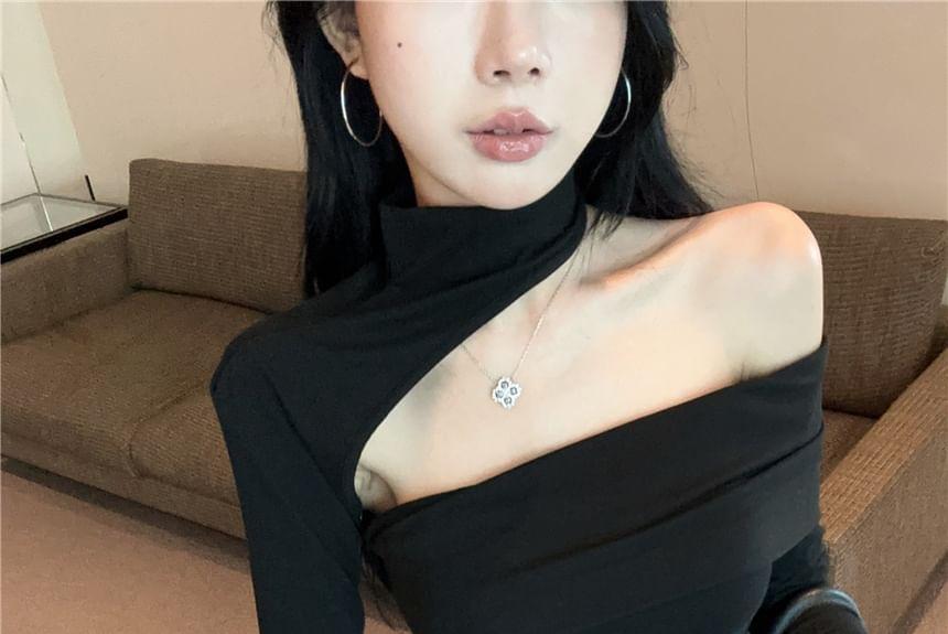 Long Sleeve Mock Neck Cold Shoulder Plain Crop Top Product Image