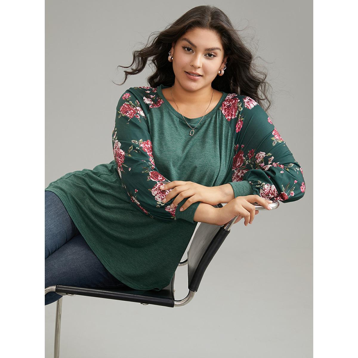 Plus Size Floral Patchwork Crew Neck Raglan Sleeve T-shirt DarkGreen Women Elegant Printed Floral Round Neck Dailywear T-shirts BloomChic 12/L Product Image