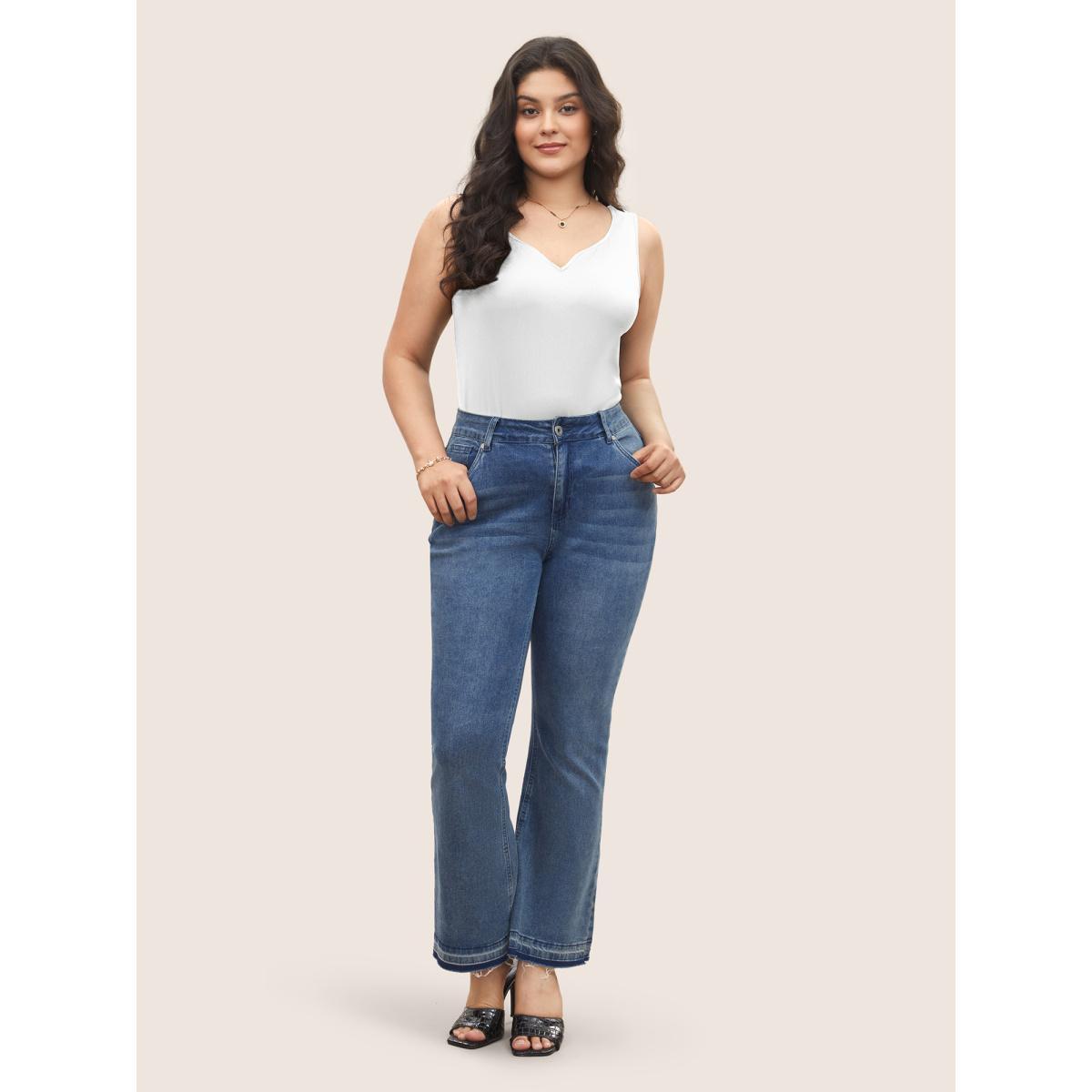 Plus Size Solid Rib Knit Heart Neckline Tank Top Women Originalwhite Casual Heart neckline Everyday Tank Tops Camis BloomChic 14-16/1X Product Image