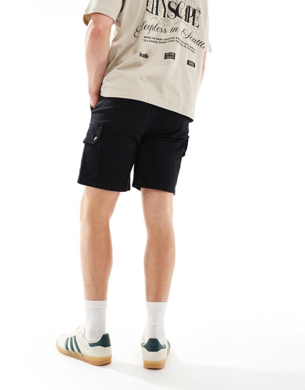 Sixth June cargo shorts in black Product Image