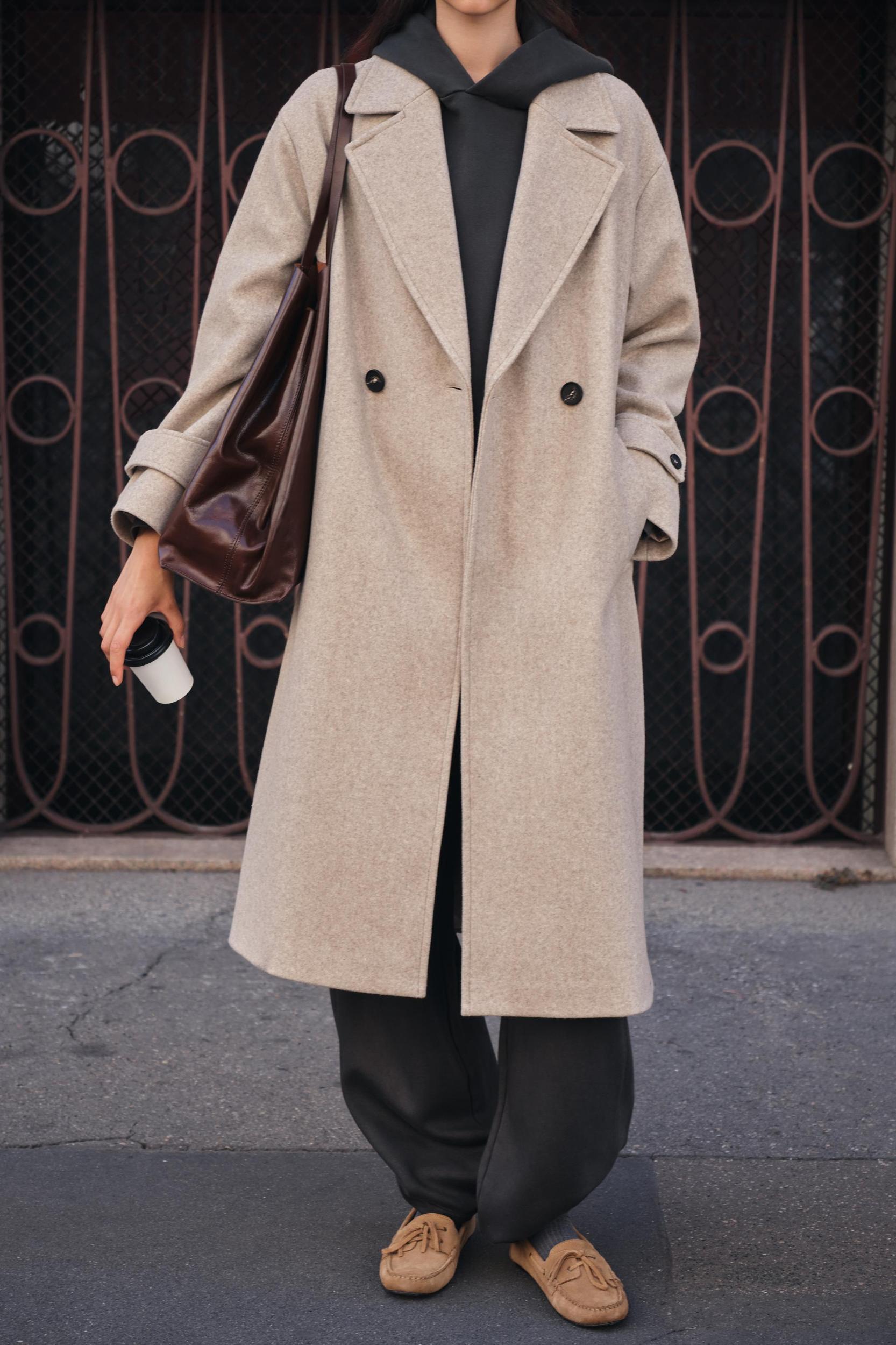 SOFT OVERSIZED COAT Product Image