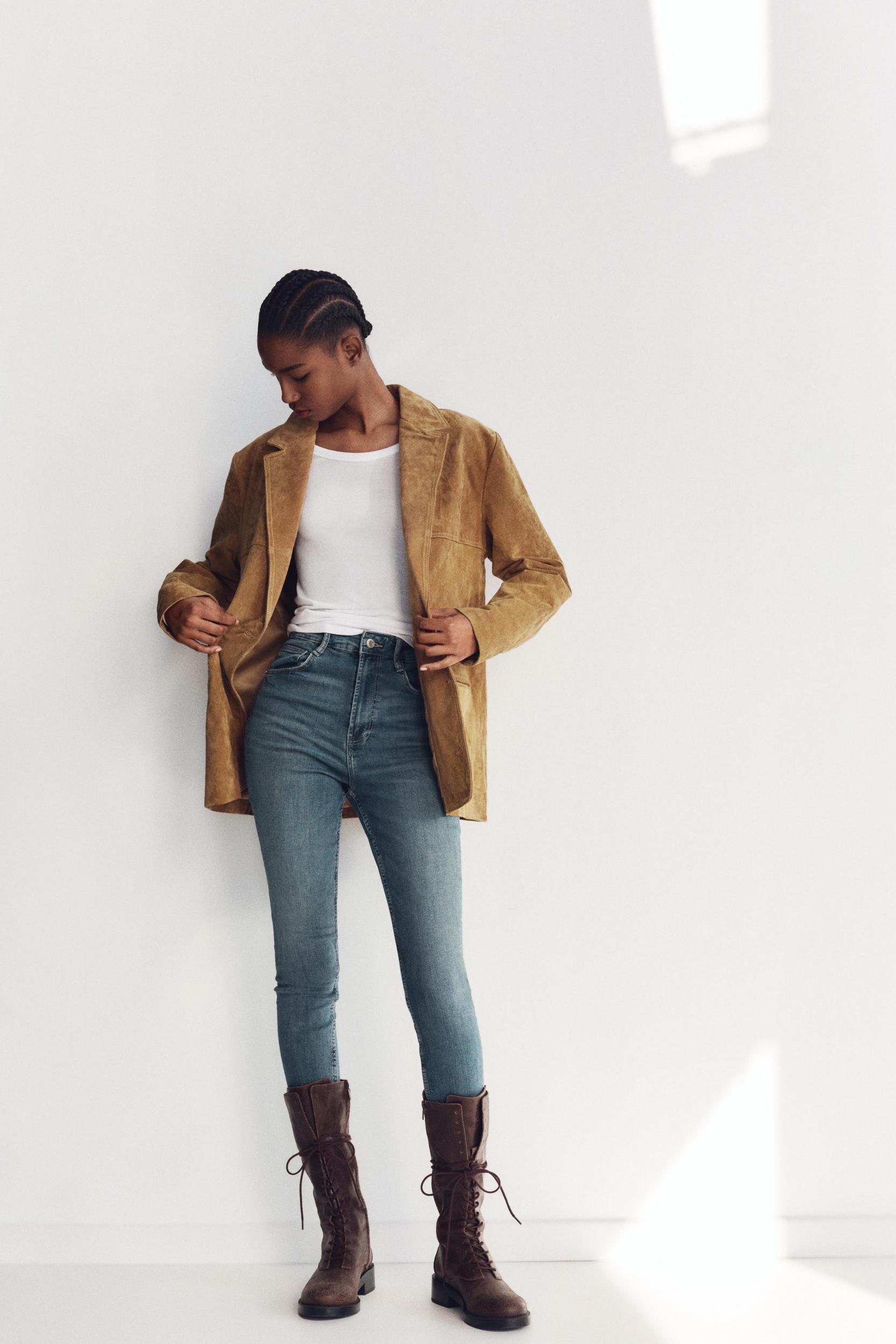 SUEDE BLAZER Product Image