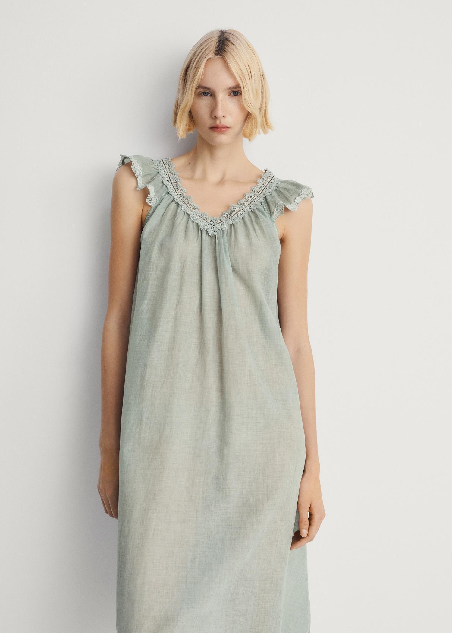 Overdyed lace cotton nightdress - Women | MANGO USA Product Image