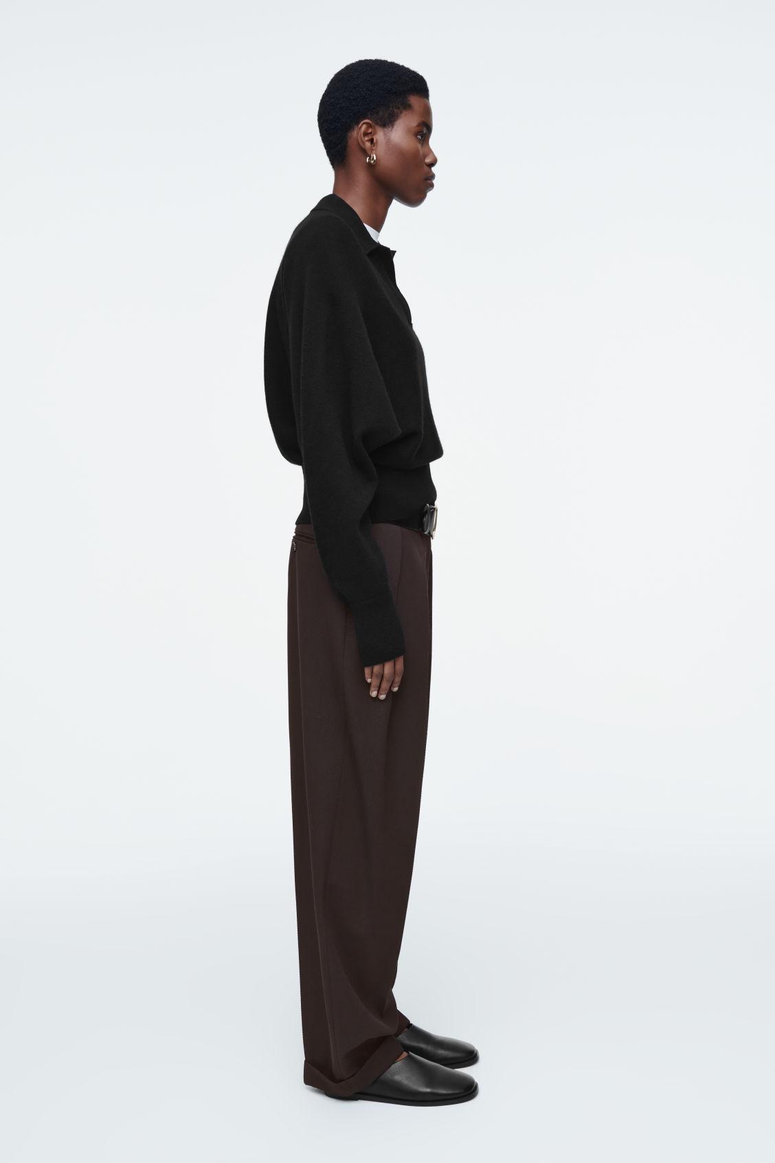 BATWING-SLEEVE WOOL POLO SWEATER Product Image