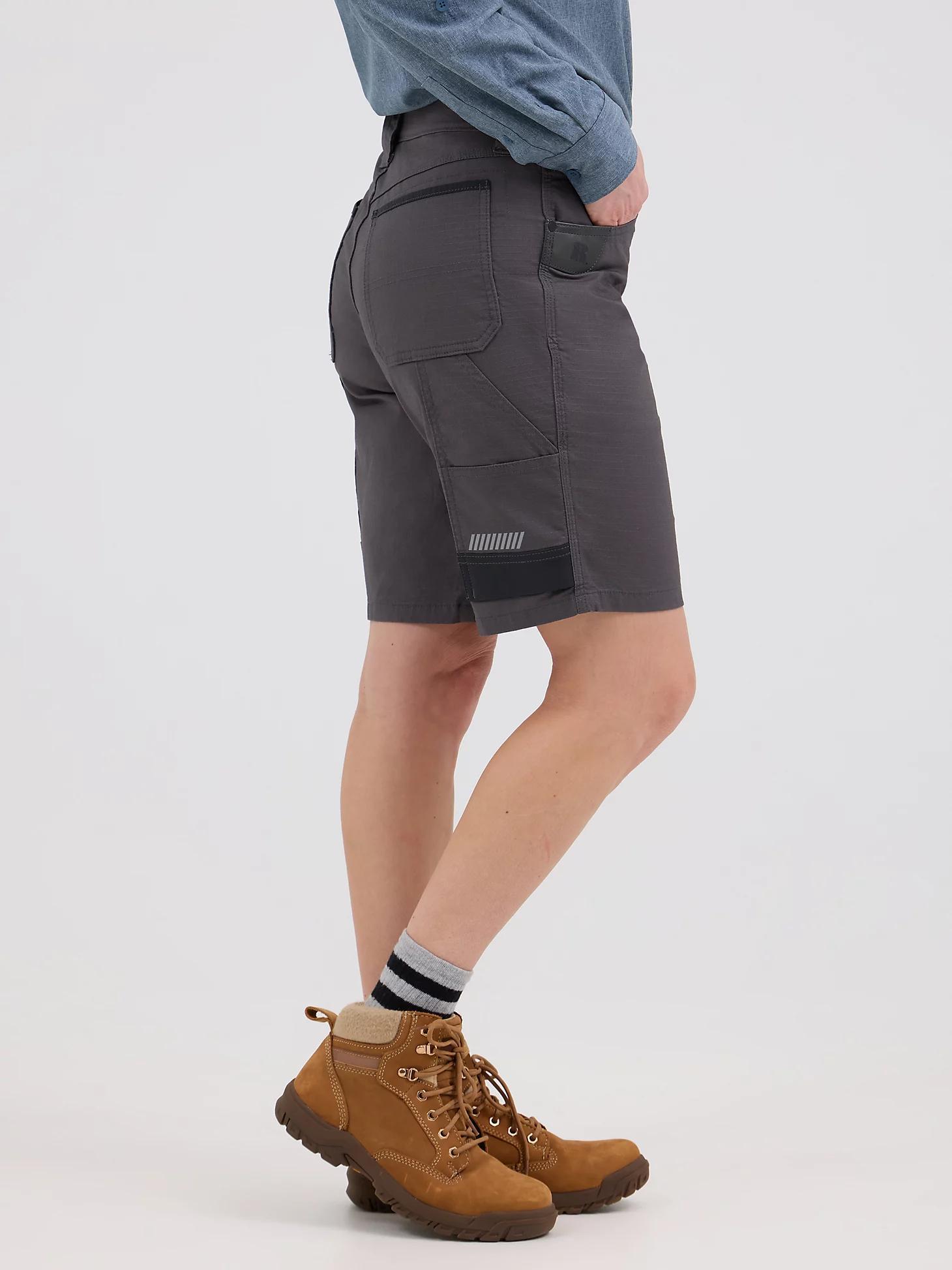 Women's Wrangler RIGGS Workwear® Technical Carpenter Short in Dark Khaki Product Image
