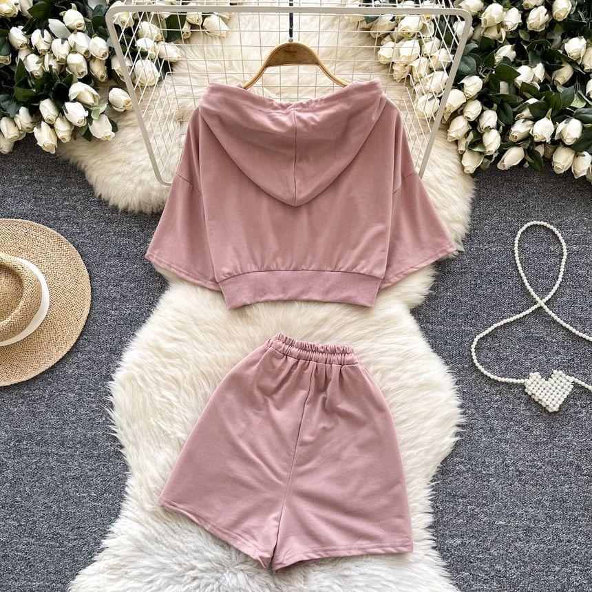 Set: Elbow-Sleeve Zip-Up Plain Crop Hoodie + Drawstring Waist Wide Leg Sweat Shorts Product Image