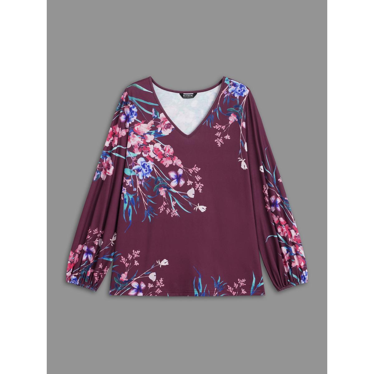 Plus Size V Neck Floral Print Stretchy T-Shirt Mauve Women Elegant Non Natural Flowers V-neck Everyday T-shirts BloomChic 18-20/2X Product Image