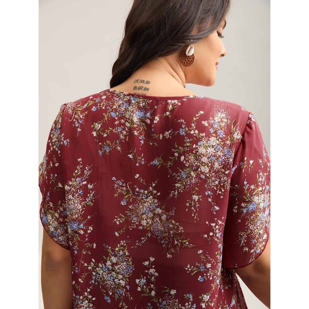 Plus Size Scarlet Floral Print Petal Sleeve Layered Blouse Women Elegant Half Sleeve V-neck Everyday Blouses BloomChic 30/6X Product Image