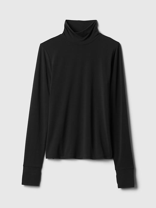 GapFit Breathe Turtleneck Product Image