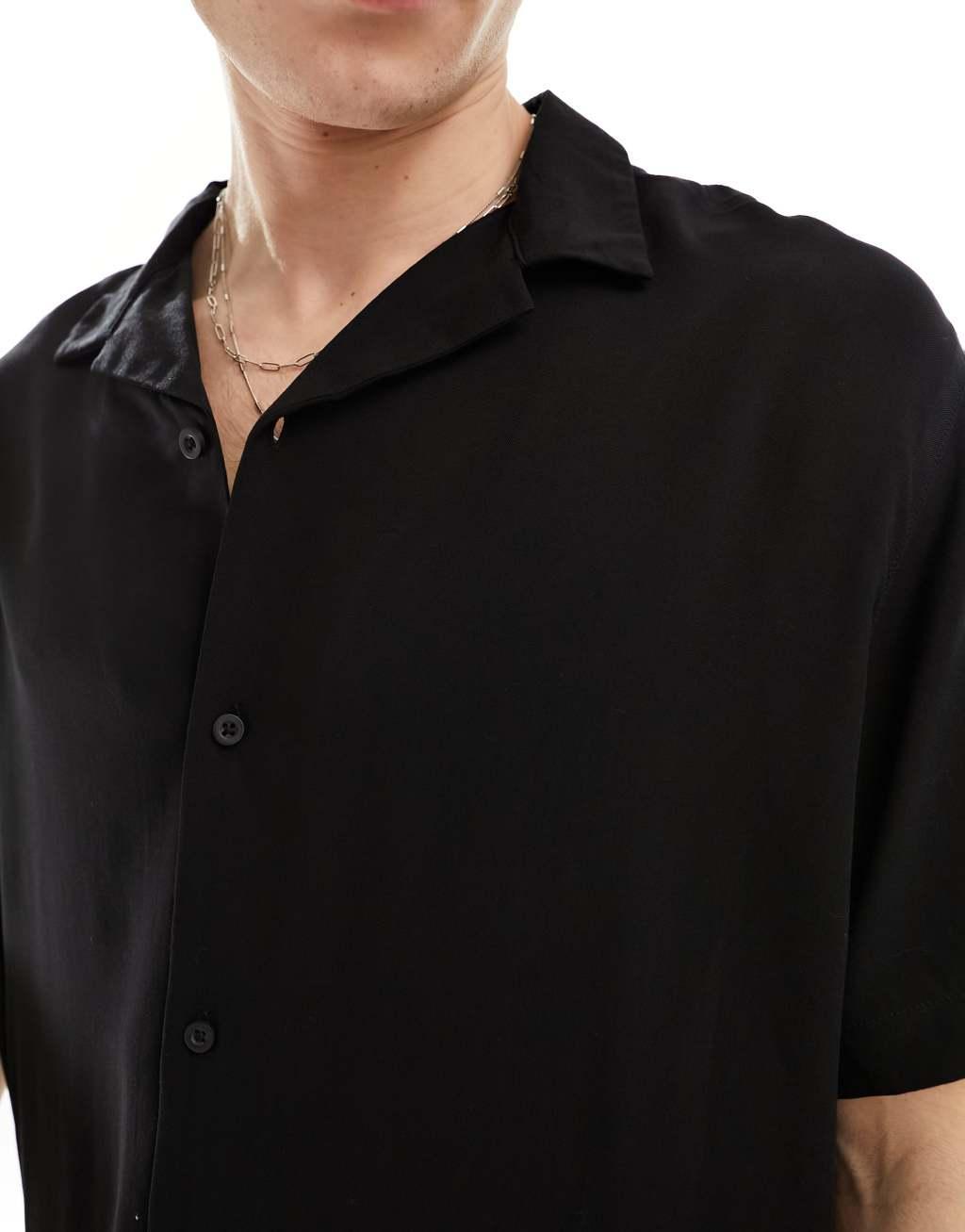 Reclaimed Vintage viscose revere shirt in black Product Image