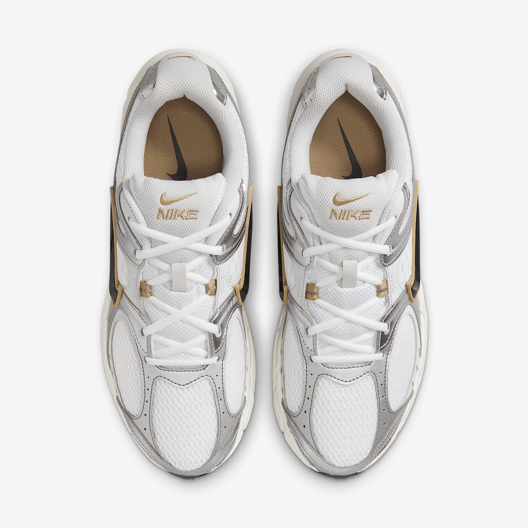 Nike V5 RNR Men's Shoes Product Image