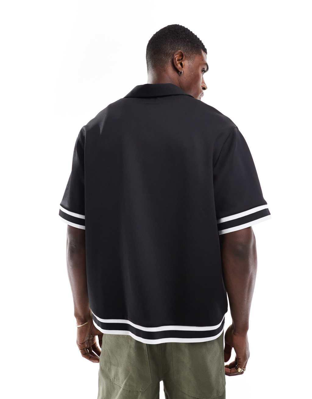 Bershka tipped sleeve shirt in black Product Image