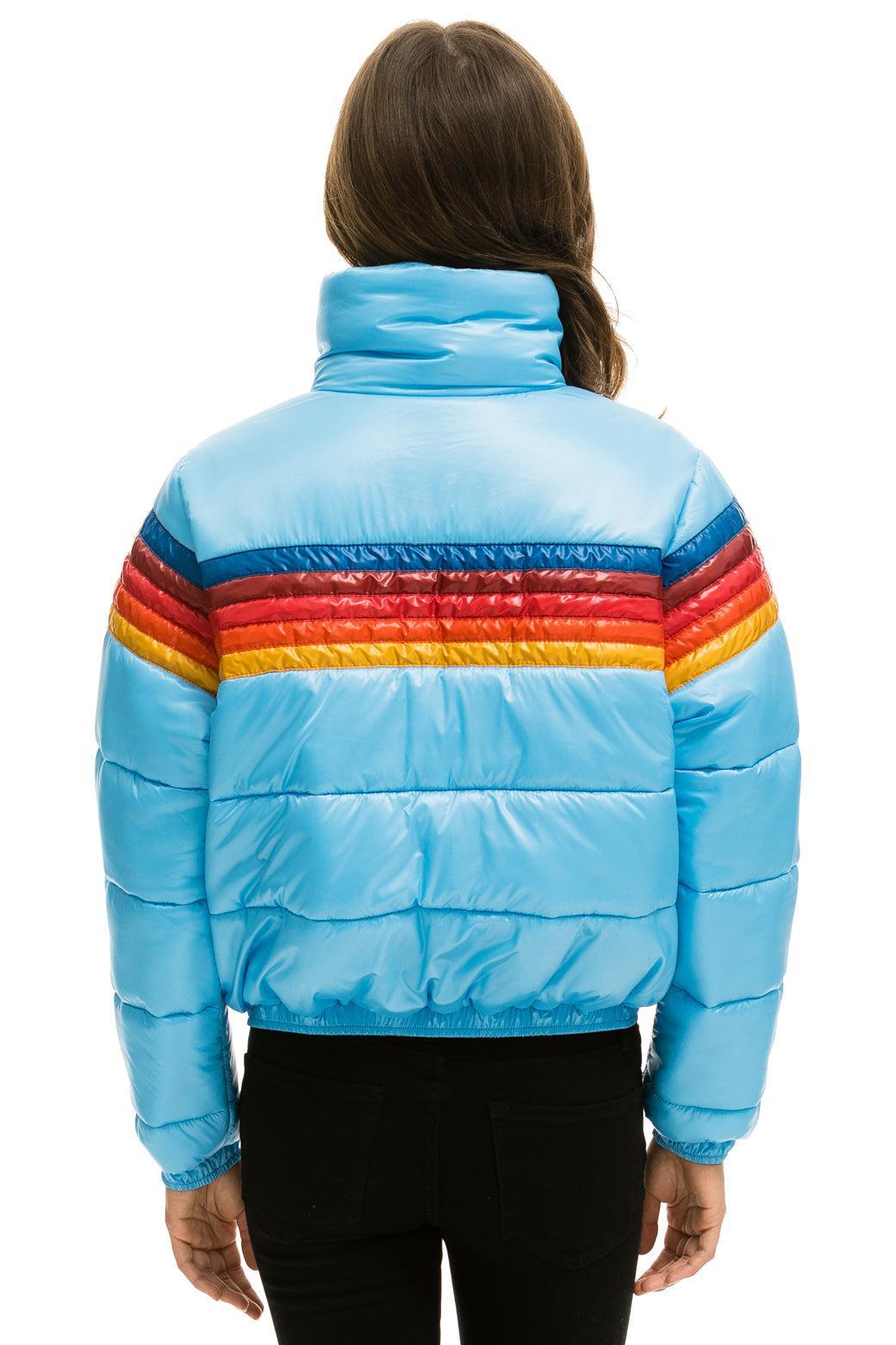 5 STRIPE LUXE APRES PUFFER JACKET - GLOSSY SKY Female Product Image