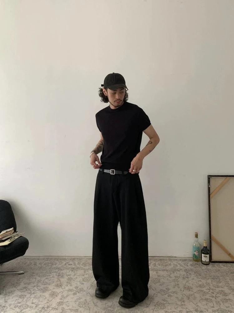 RT No. 18821 BLACK PLEATED SCIMITAR PANTS Product Image