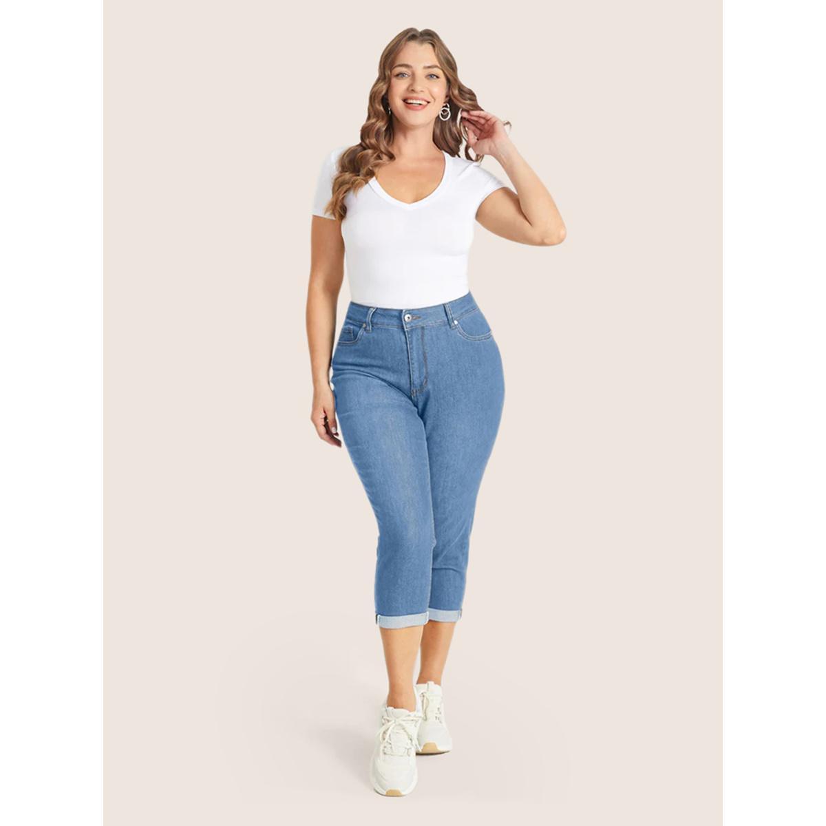 Plus Size Very Stretchy High Rise Dark Wash Cropped Jeans Women LightBlue Casual Plain High stretch Slanted pocket Jeans BloomChic 12/L Product Image