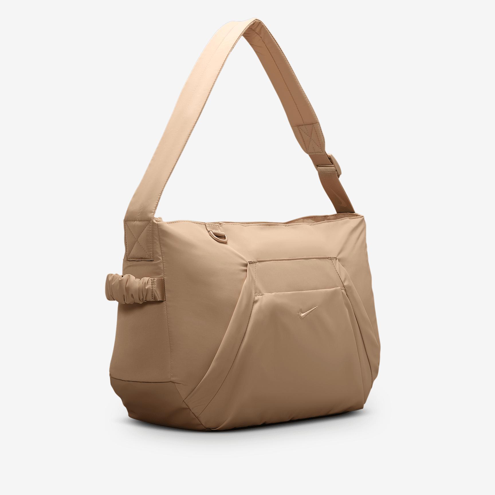 Nike One Tote Bag (25L) Product Image
