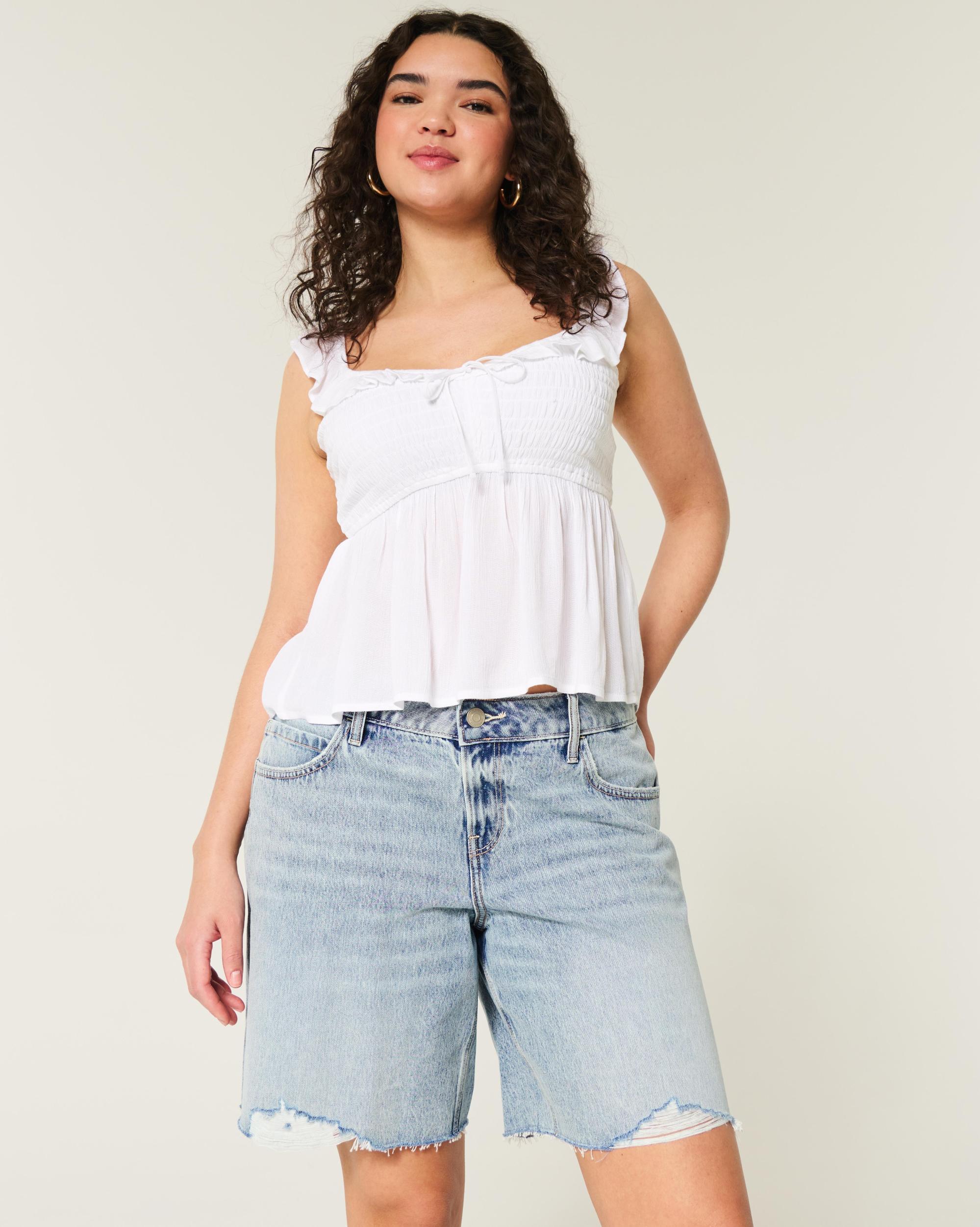 Curvy Low-Rise Washed Black Baggy Jort Product Image