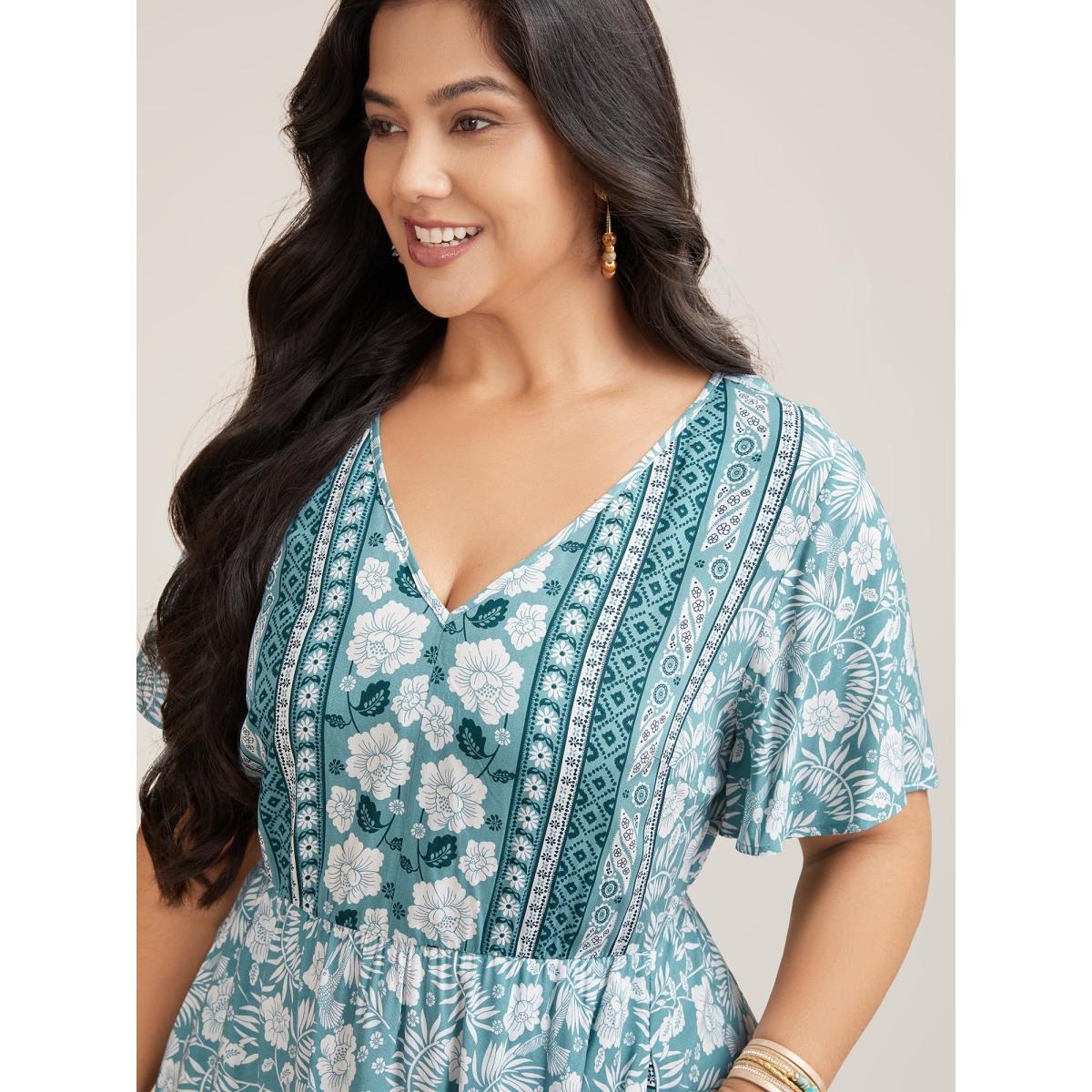 Plus Size Floral Print Stretchy Waist Pockets Midi Dress Stone Women Resort Non V-neck Short sleeve Curvy BloomChic 14-16/1X Product Image