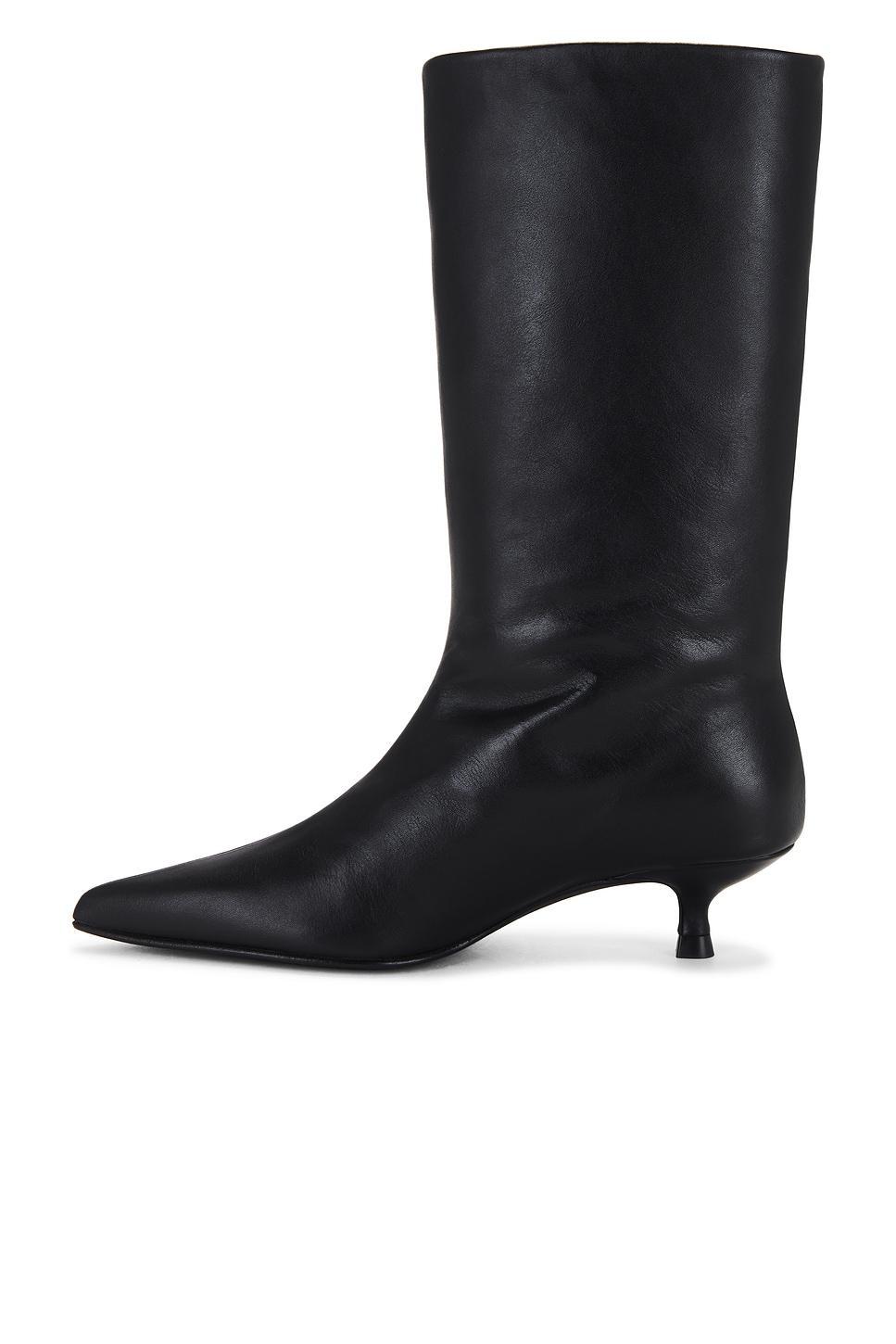 Nour Boots Flattered Product Image