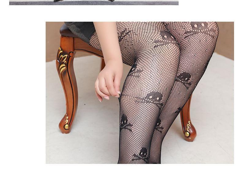 Plus Size Skull Pattern Fishnet Tights Product Image