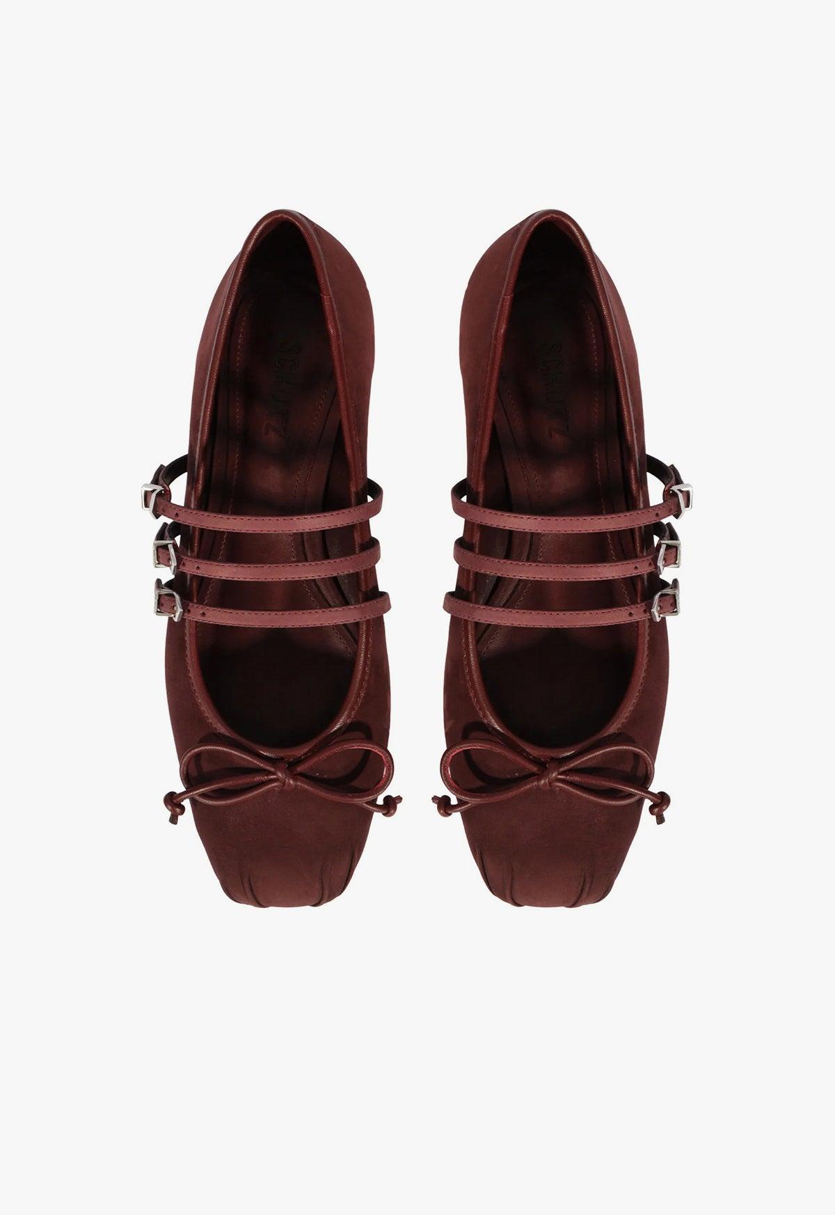 Arissa Strap Flat Product Image