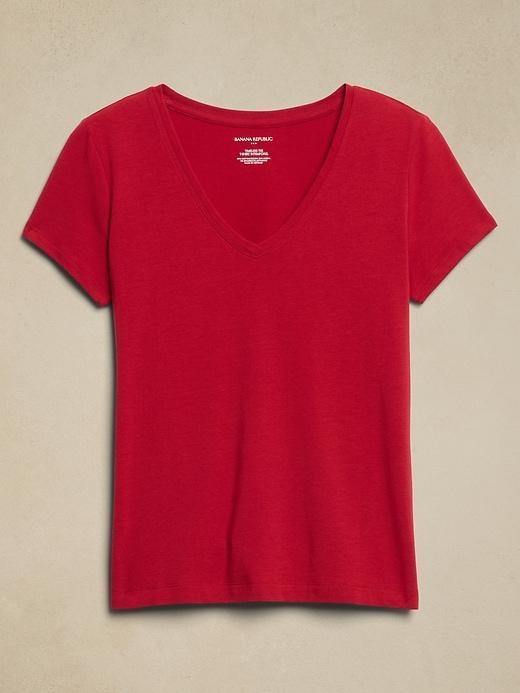 Timeless V-Neck T-Shirt Product Image