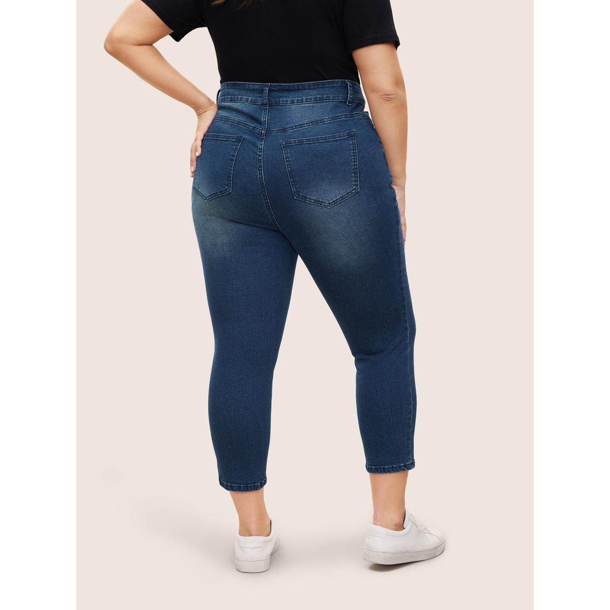 Plus Size Dark Wash Pocket Slim Cropped Jeans Women Aegean Casual Plain Non High stretch Slanted pocket Jeans BloomChic 16/1X Product Image