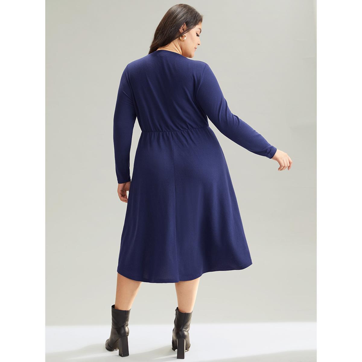 Plus Size Bowknot Sequin Pocket Crew Neck Dress DarkBlue Women Elegant Sequin Round Neck Long Sleeve Curvy Midi Dress BloomChic 10/M Product Image