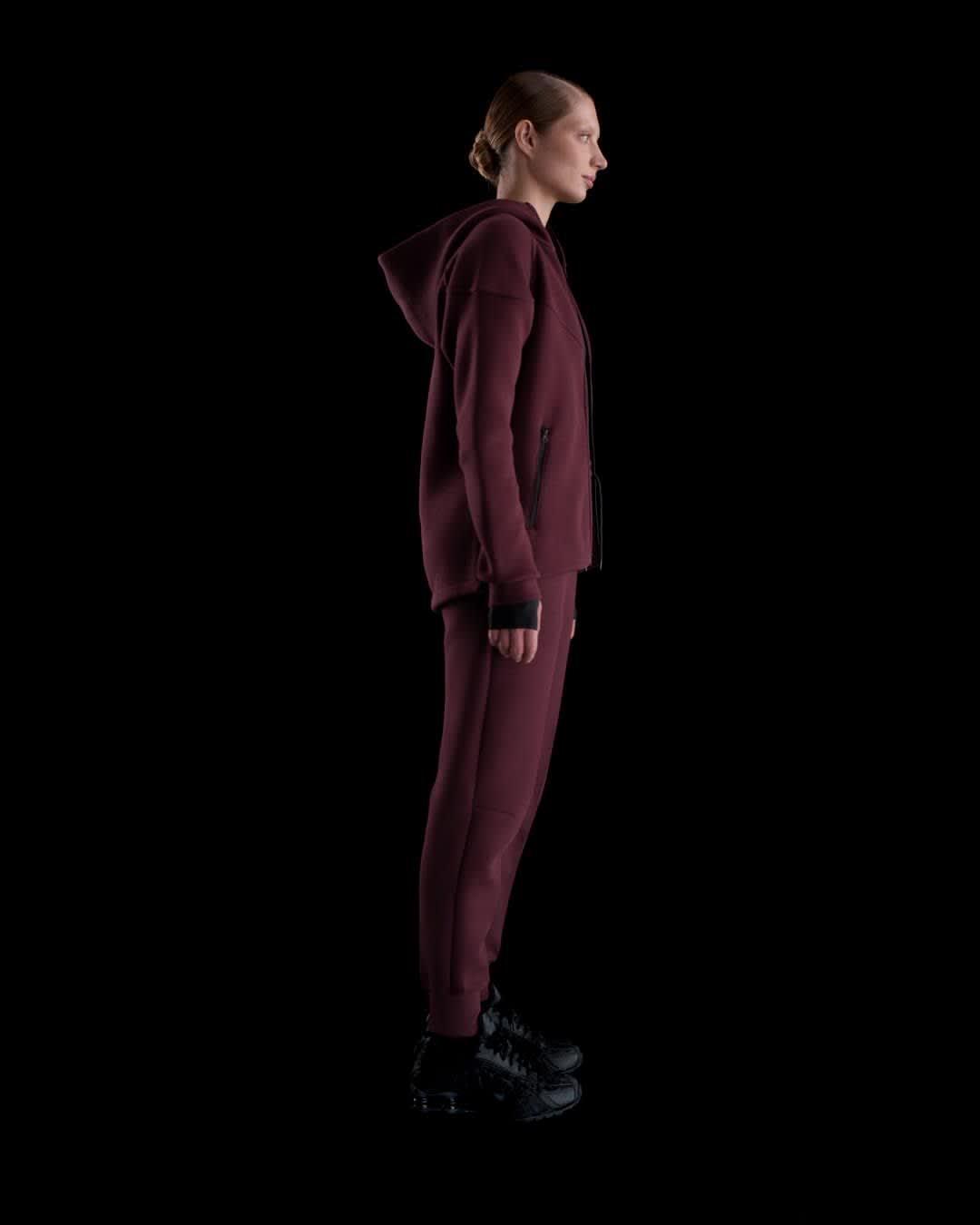 Women's Nike Sportswear Tech Fleece Mid-Rise Jogger Pants Product Image