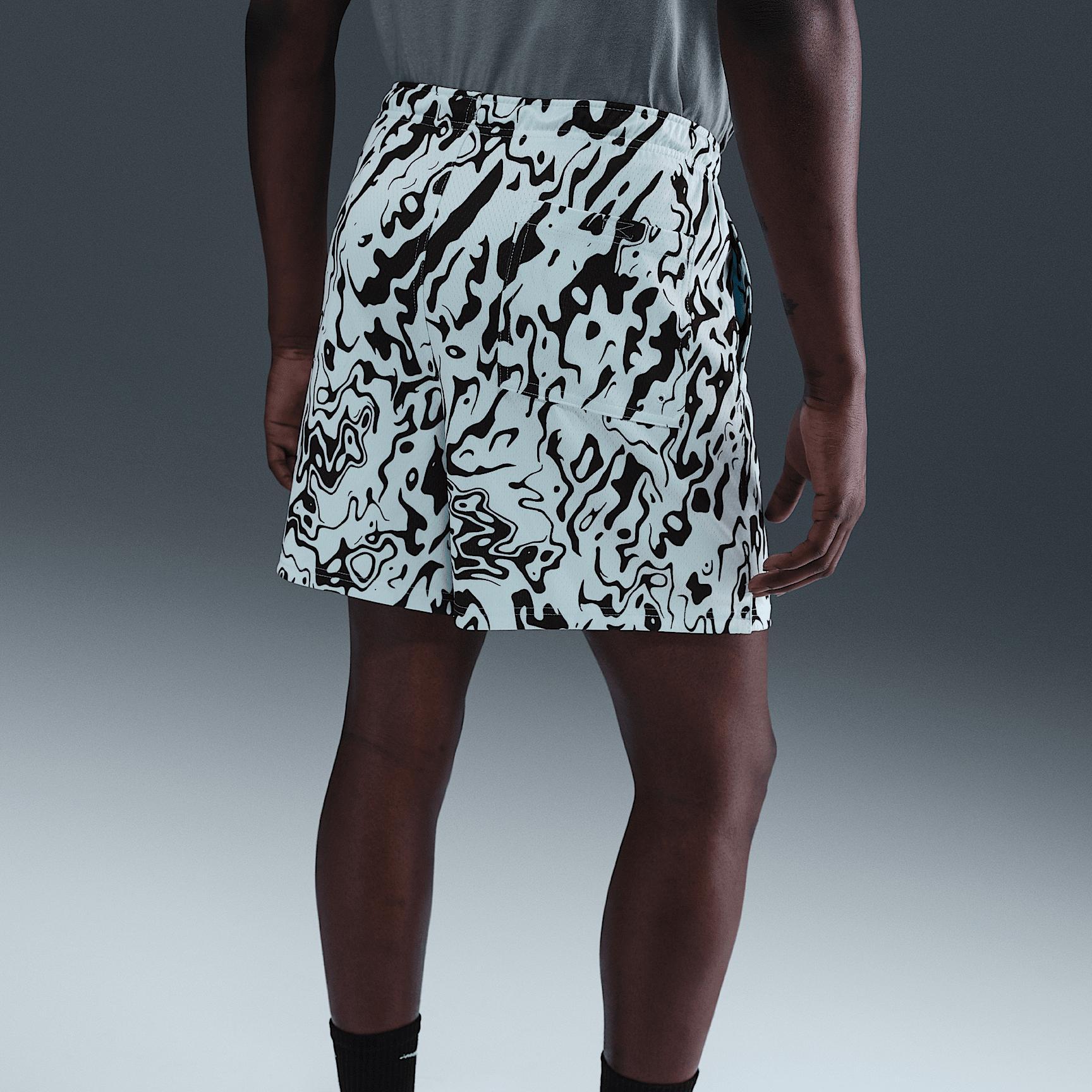 Men's Nike Sportswear Club Mesh Shorts Product Image