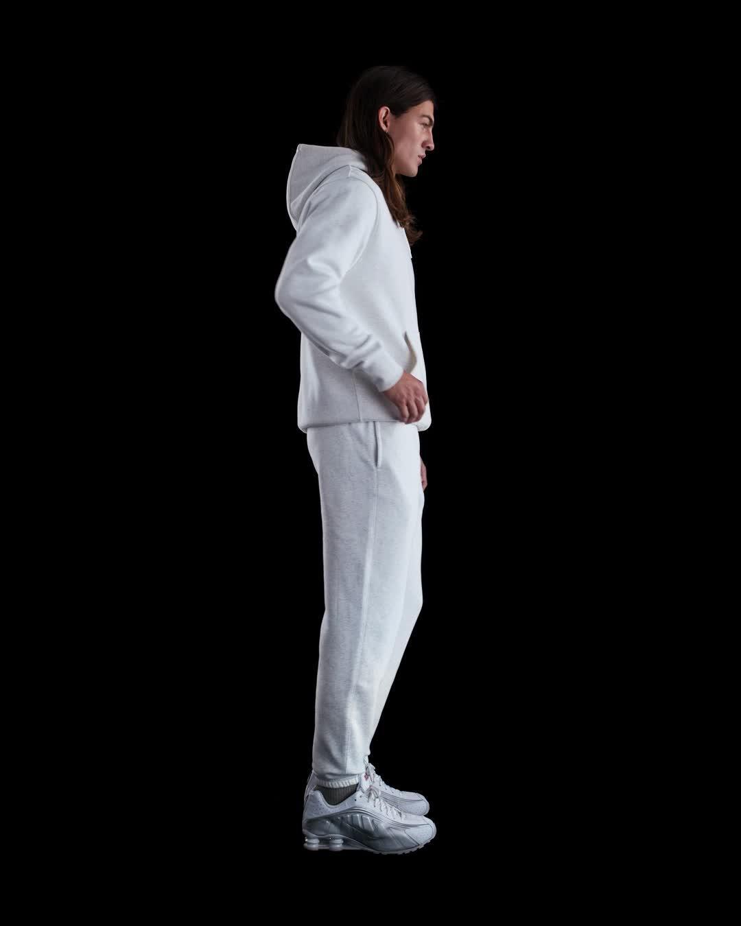Nike Men's Club Cuffed Brushed Fleece Pants Product Image
