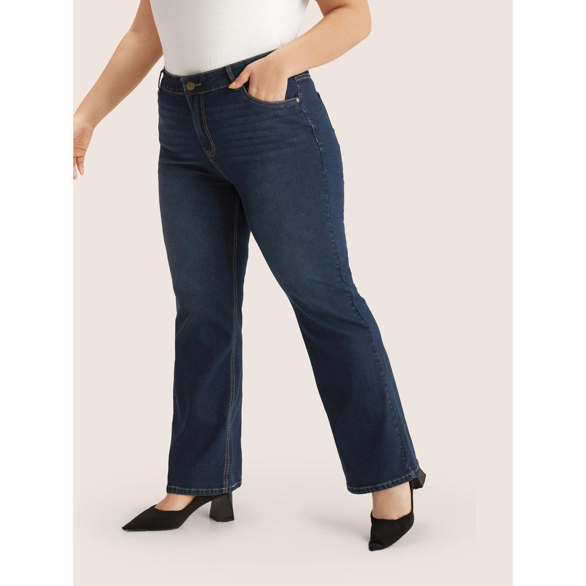 Plus Size Plain Bootcut Pocket Zipper Fly Jeans Women Indigo Casual Plain Non High stretch Slanted pocket Jeans BloomChic 16/1X Product Image