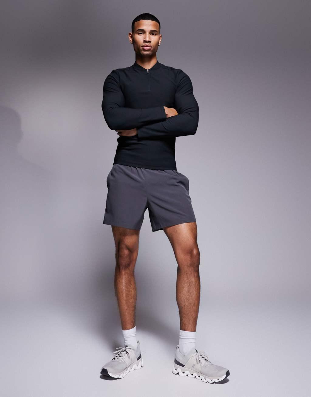 4505 active rib knit slim fit long sleeve zip up training top in black  Product Image