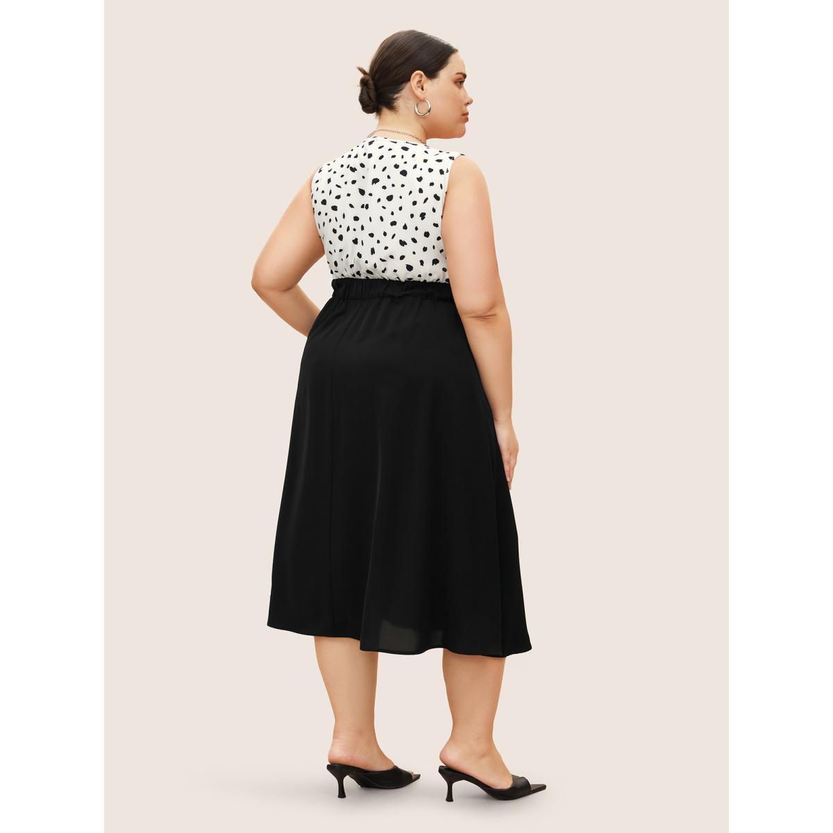 Plus Size Leopard Print Patchwork Pleated Sleeveless Dress White Women At the Office Pleated V-neck Sleeveless Curvy BloomChic 14-16/1X Product Image