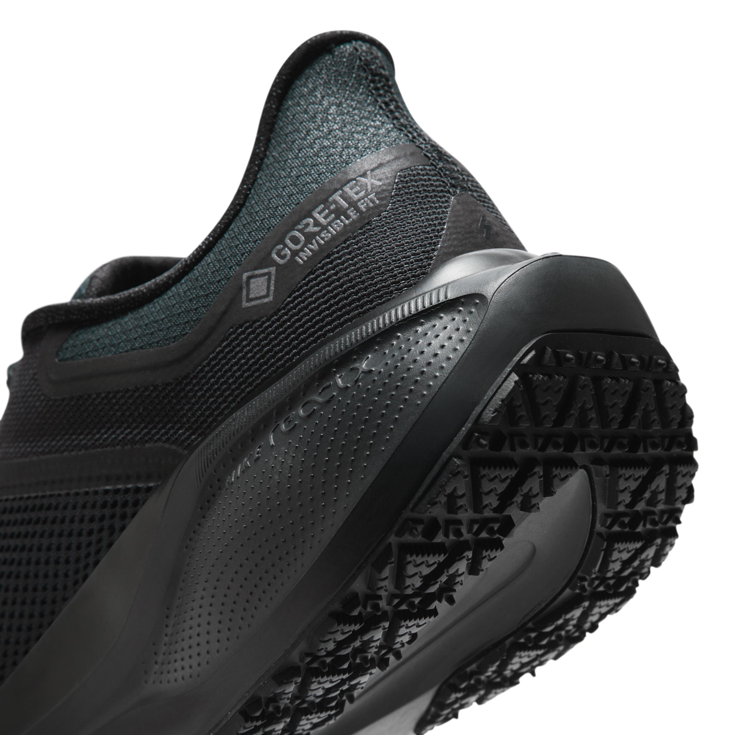 Nike Air Max Dn8 Big Kids' Shoes Product Image