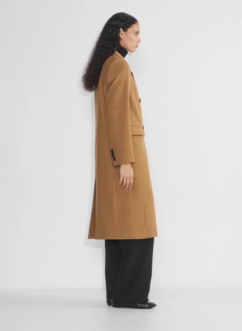 the constant™ coat Product Image