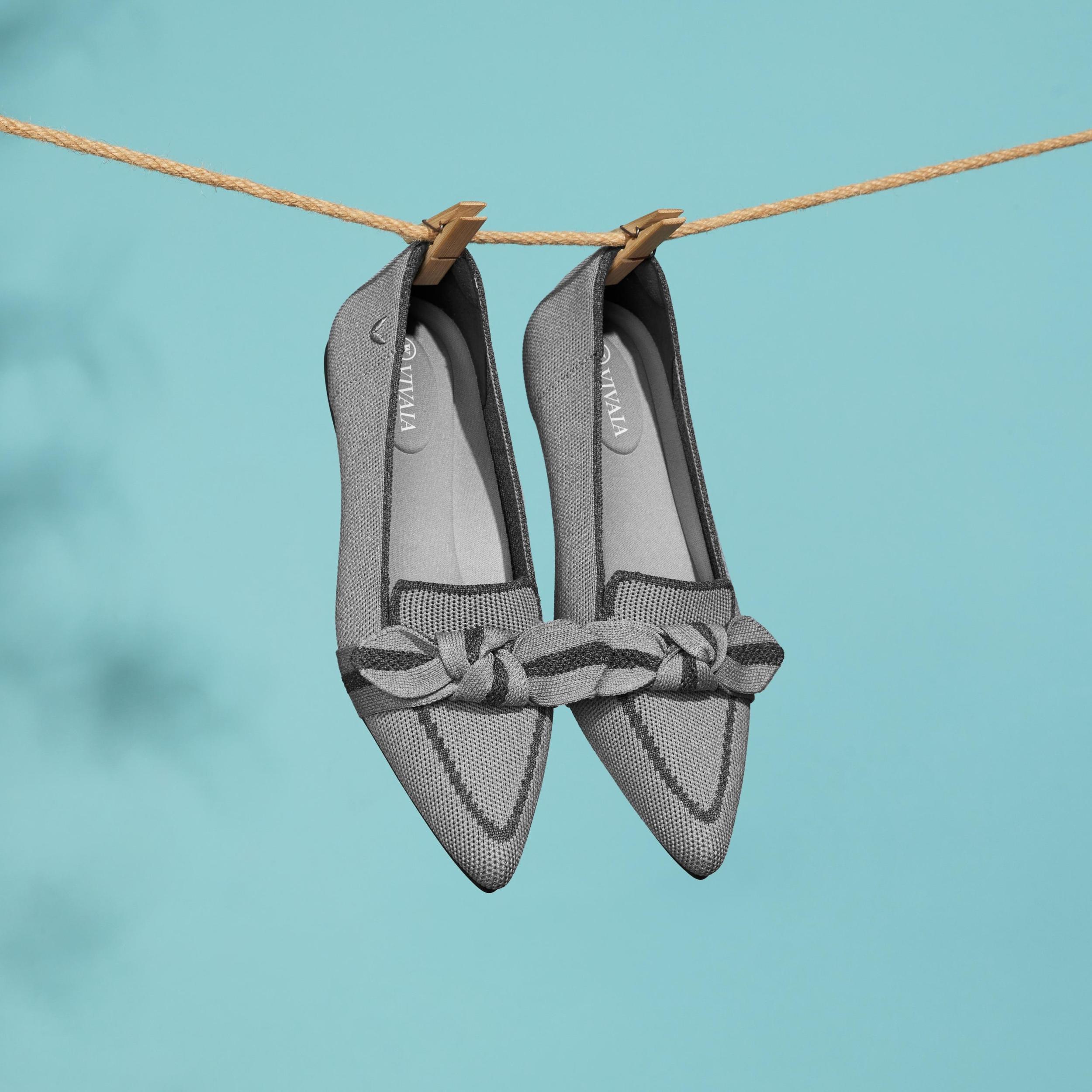 Pointed-Toe Bow Loafers (Michelle 2.0) Product Image