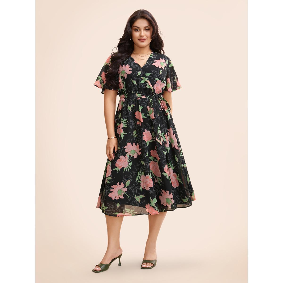 Plus Size Overlap Collar Floral Split Hem Dress Multicolor Women Elegant See through Overlap Collar Short sleeve Curvy BloomChic 28/5X Product Image