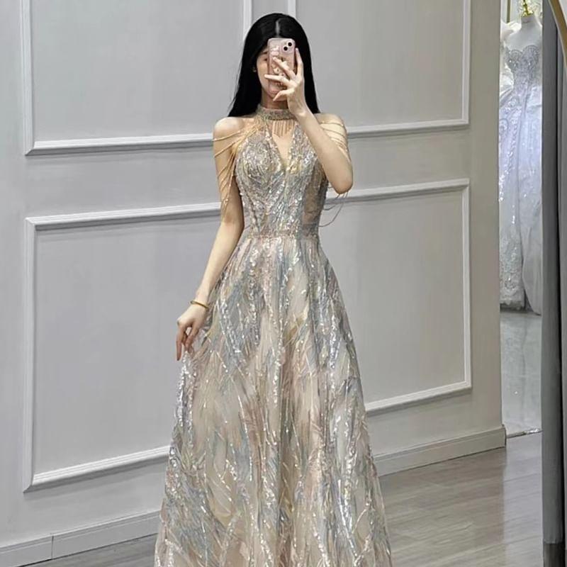 Halter V-Neck Cold Shoulder Sequin Fringed A-Line Evening Gown Product Image