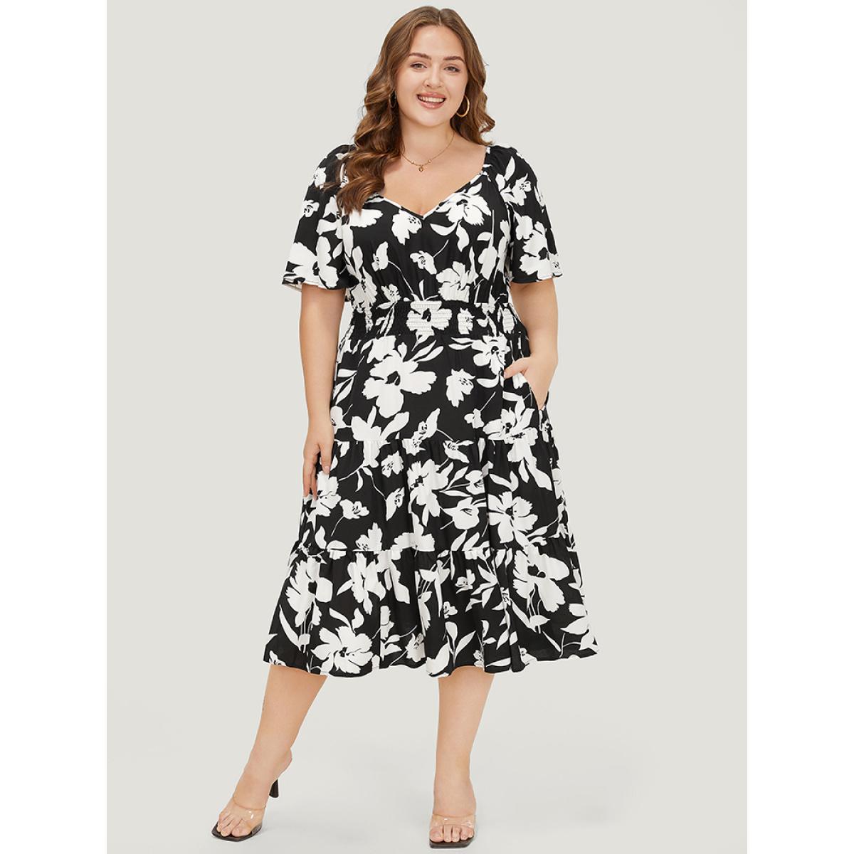 Plus Size Floral Ruffle Pocket V Neck Shirred Dress BlackFlower Women Elegant Shirred V-neck Short sleeve Curvy Midi Dress BloomChic 14-16/1X Product Image