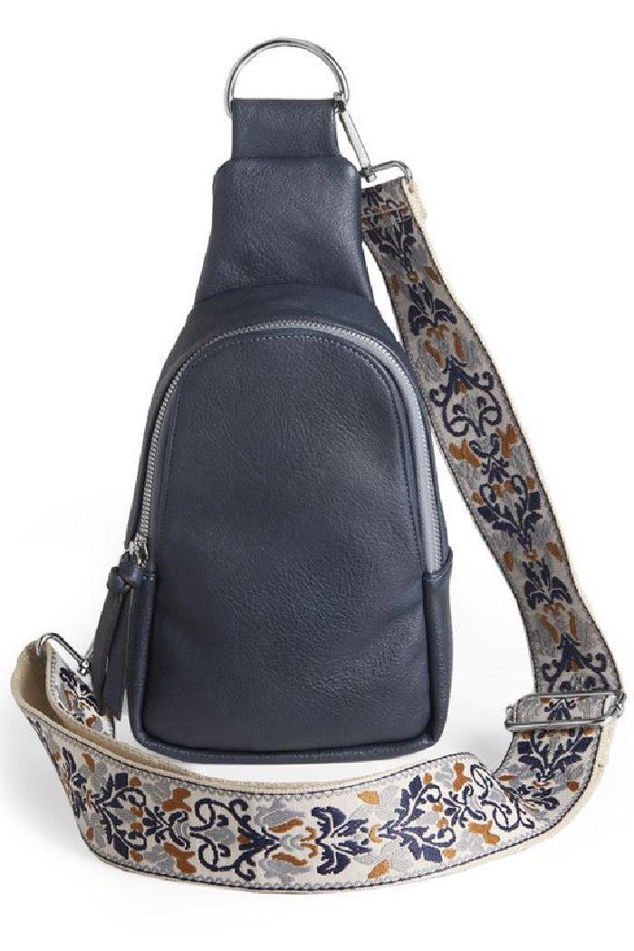 Rhea Crossbody Product Image