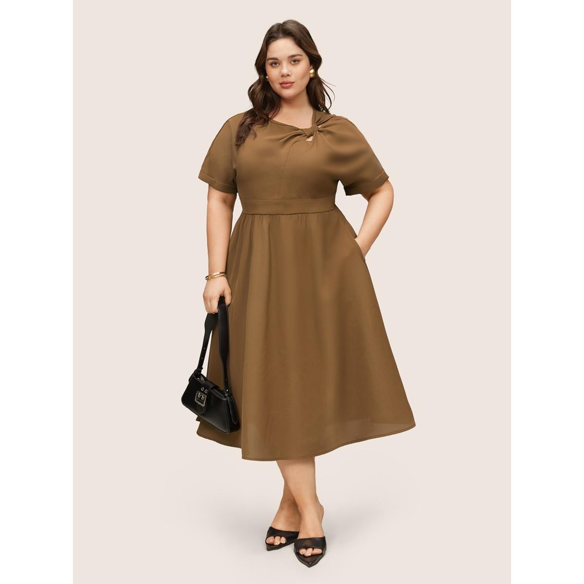 Plus Size Tweed Twist Front Pocket Elastic Waist Dress DarkBrown Women At the Office Non Asymmetrical Neck Short sleeve Curvy Midi Dress BloomChic 30/6X Product Image